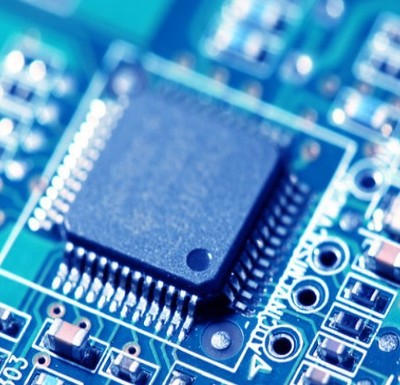 解析EDA技術(shù)發(fā)展的三個階段 從早期工具到智能設(shè)計的演進