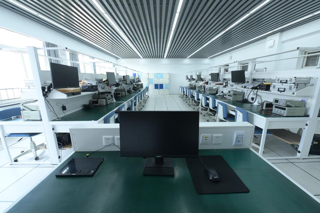 電子信息工程實訓室中的網絡工程實踐與探索